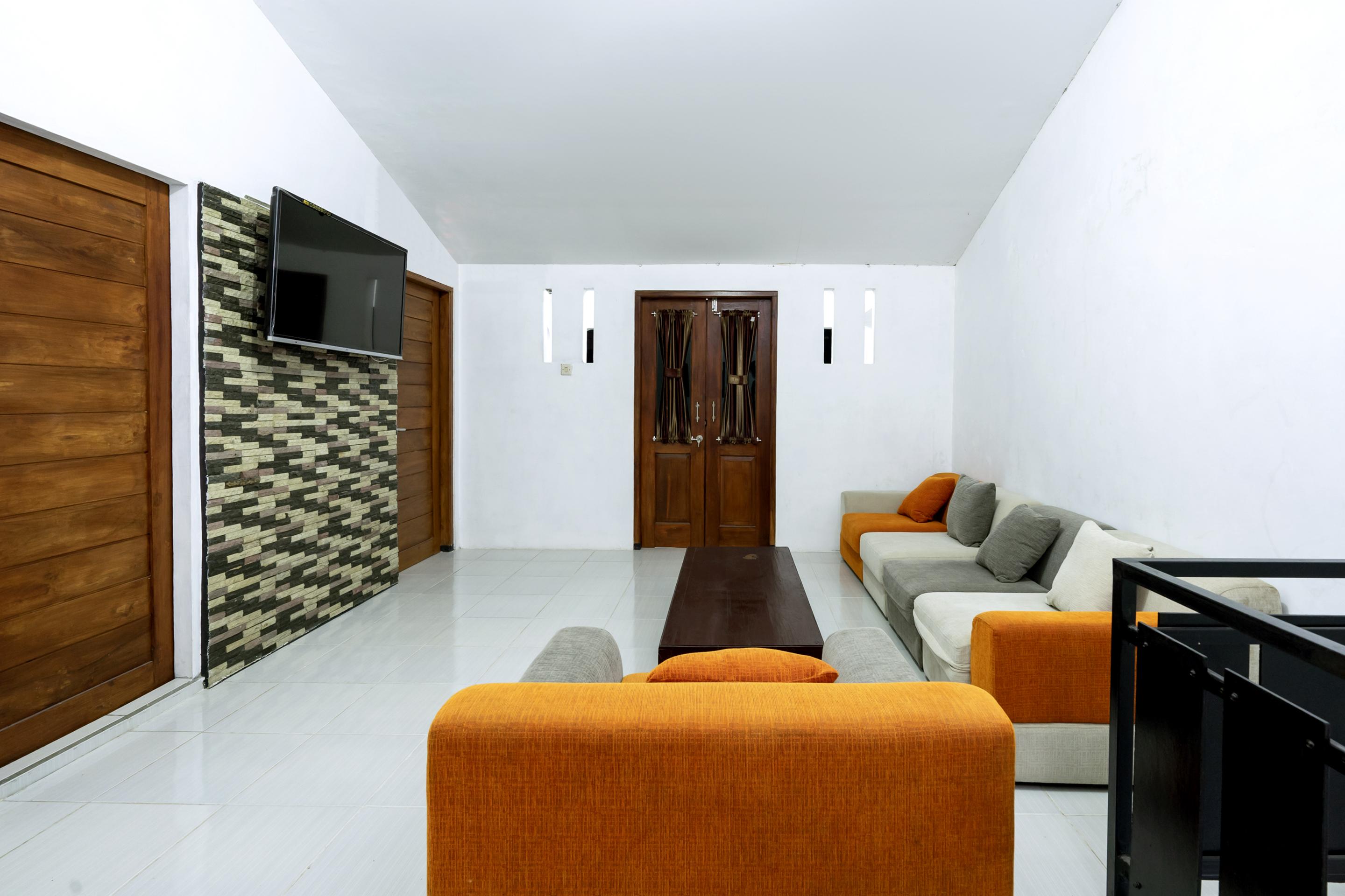 Oyo 2098 Homestay Kk Ngaglik Exterior foto